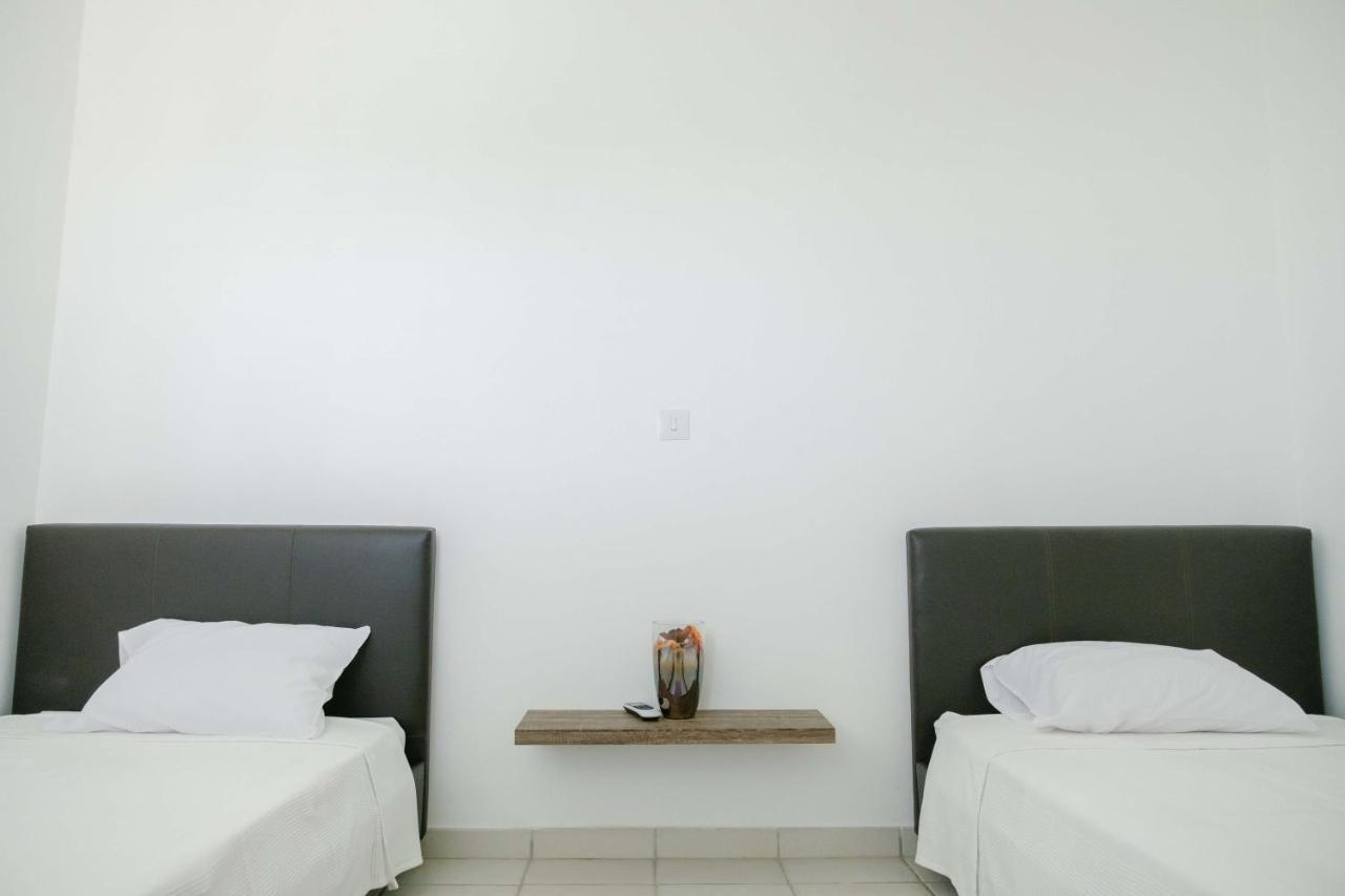 Hermes Gardens 2 Bedroom Sea View Flat In Apartment *