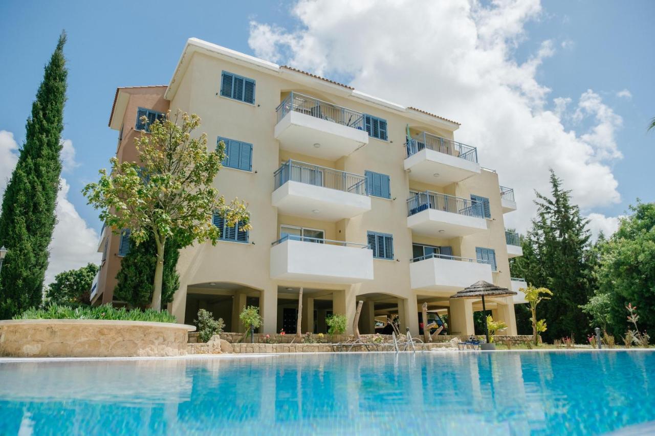 Hermes Gardens 2 Bedroom Sea View Flat In