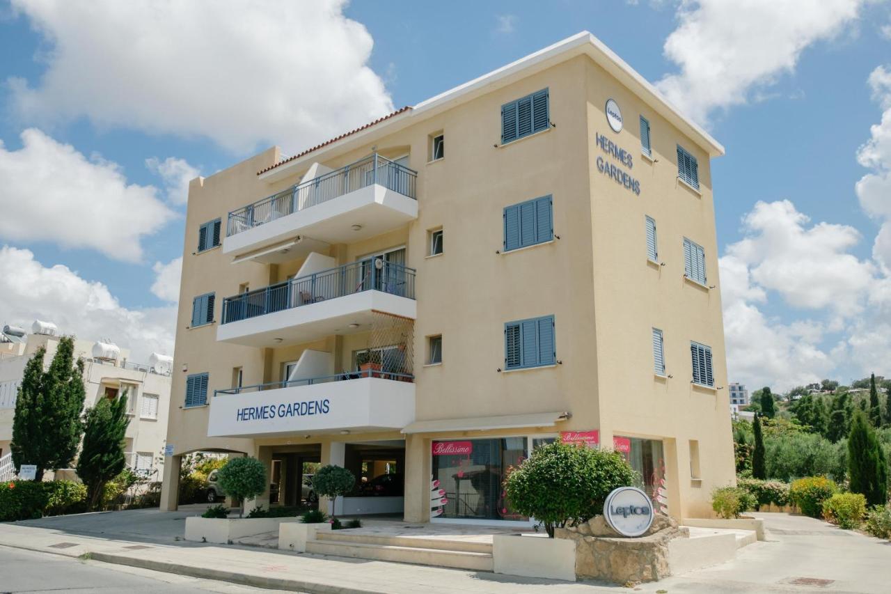 Hermes Gardens 2 Bedroom Sea View Flat In Apartment